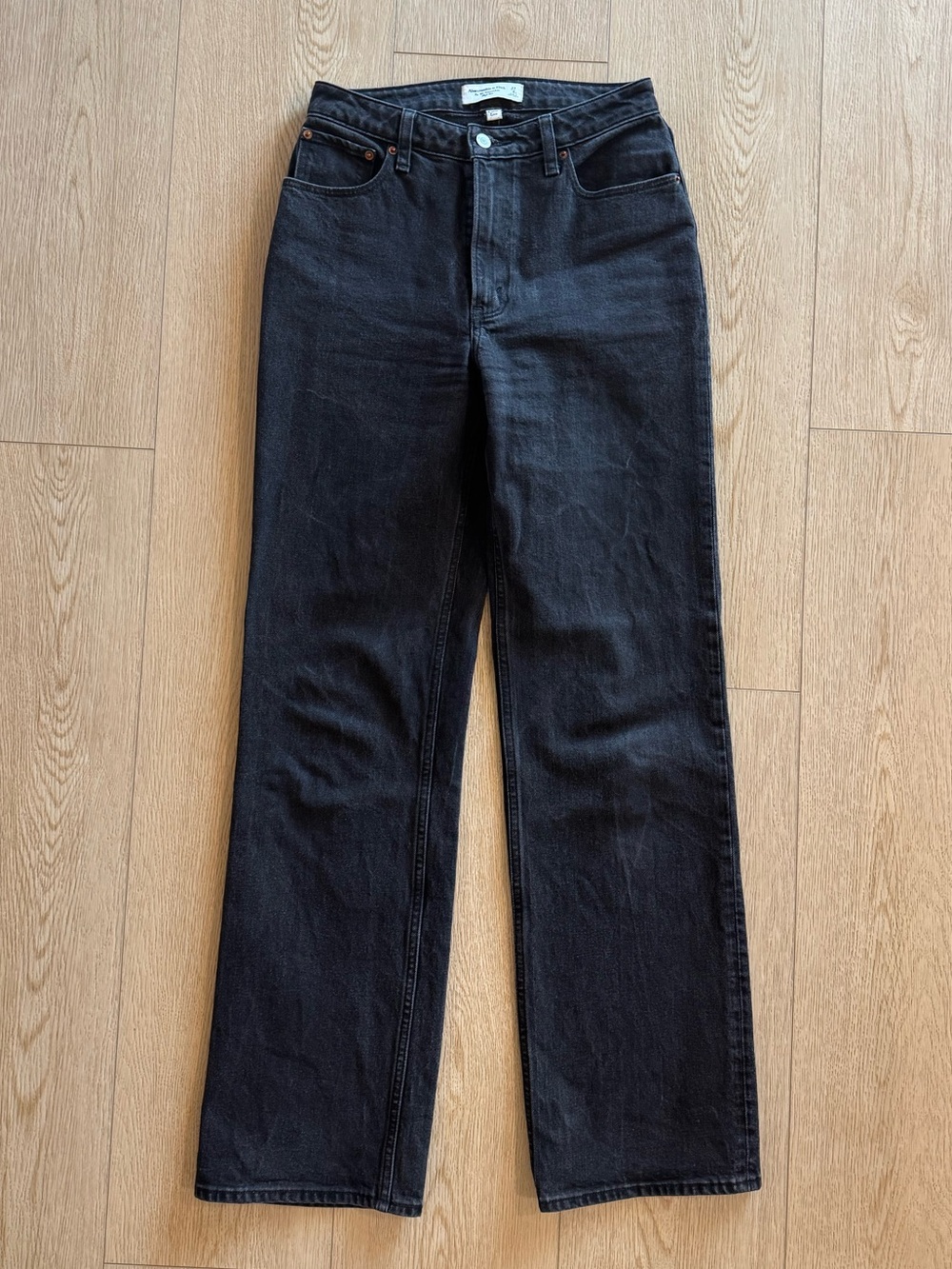 Abercrombie & Fitch 27 XL curve love